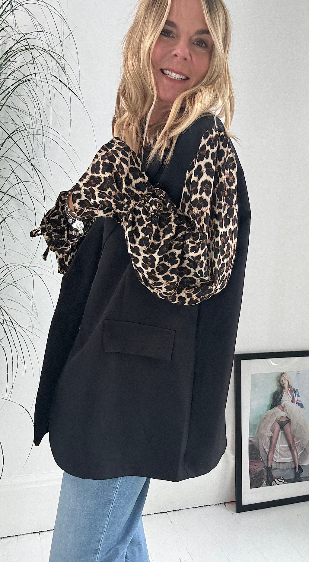 Leopard Sleeve blazer