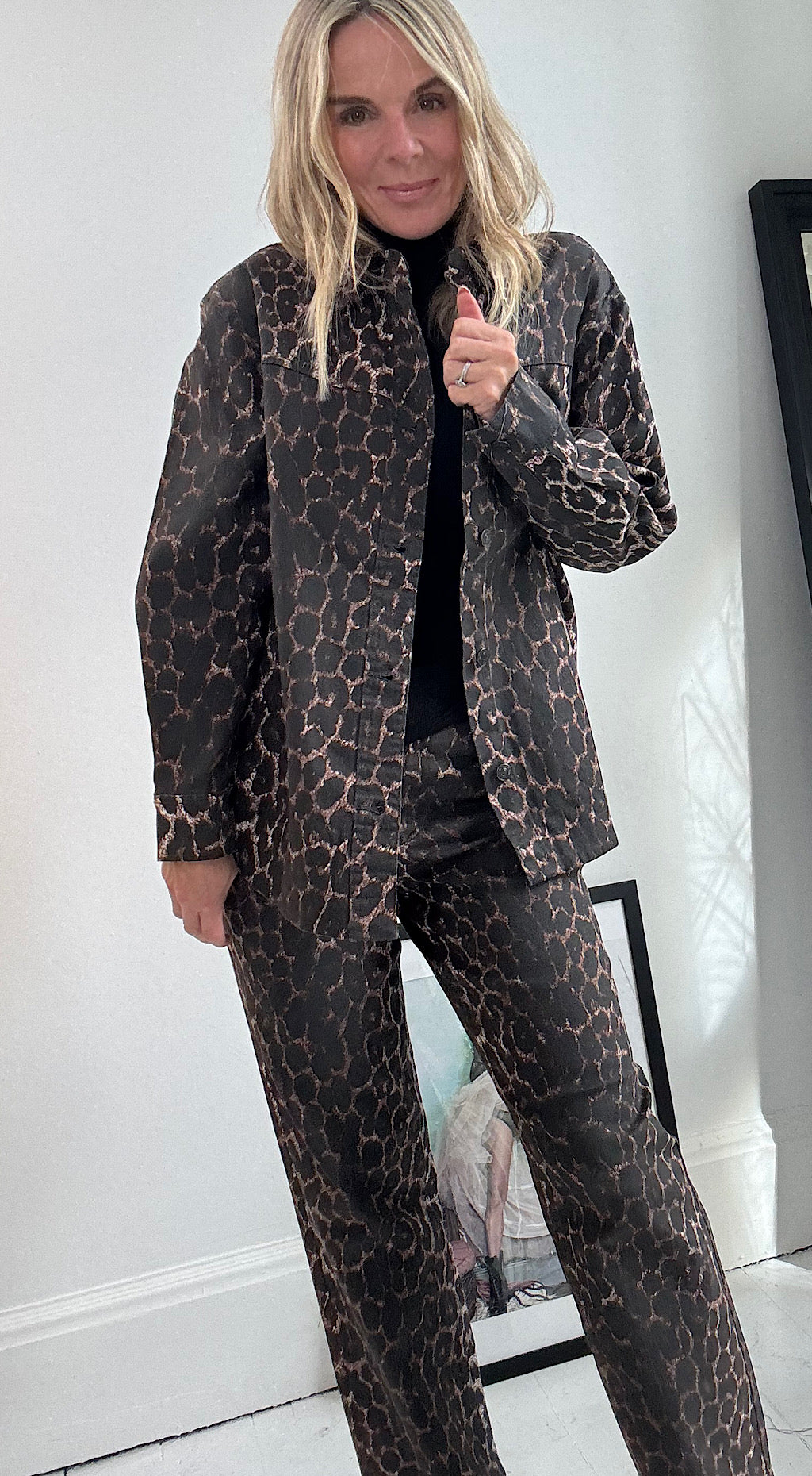 Leopard jean