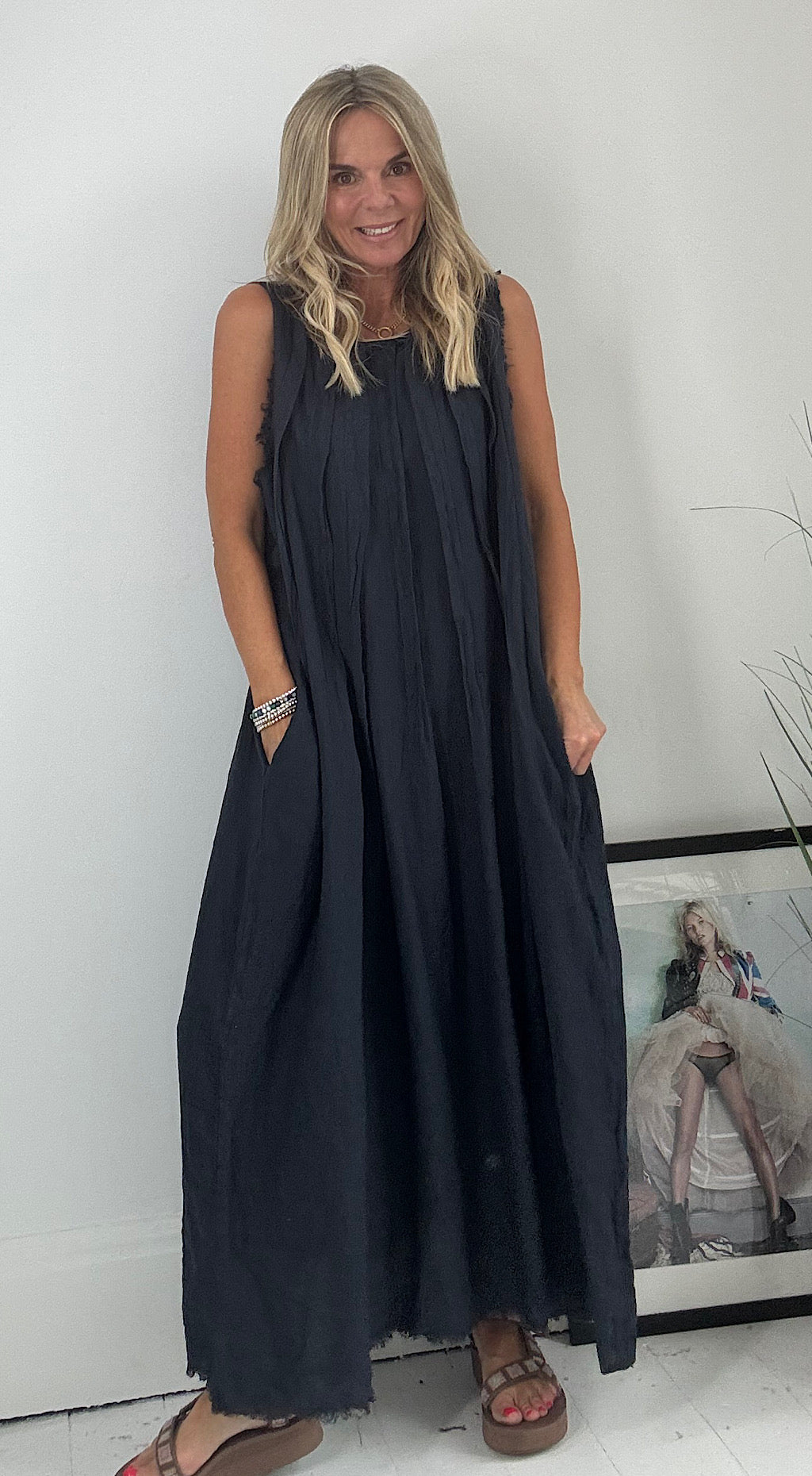 Pleated Linen Dress Navy
