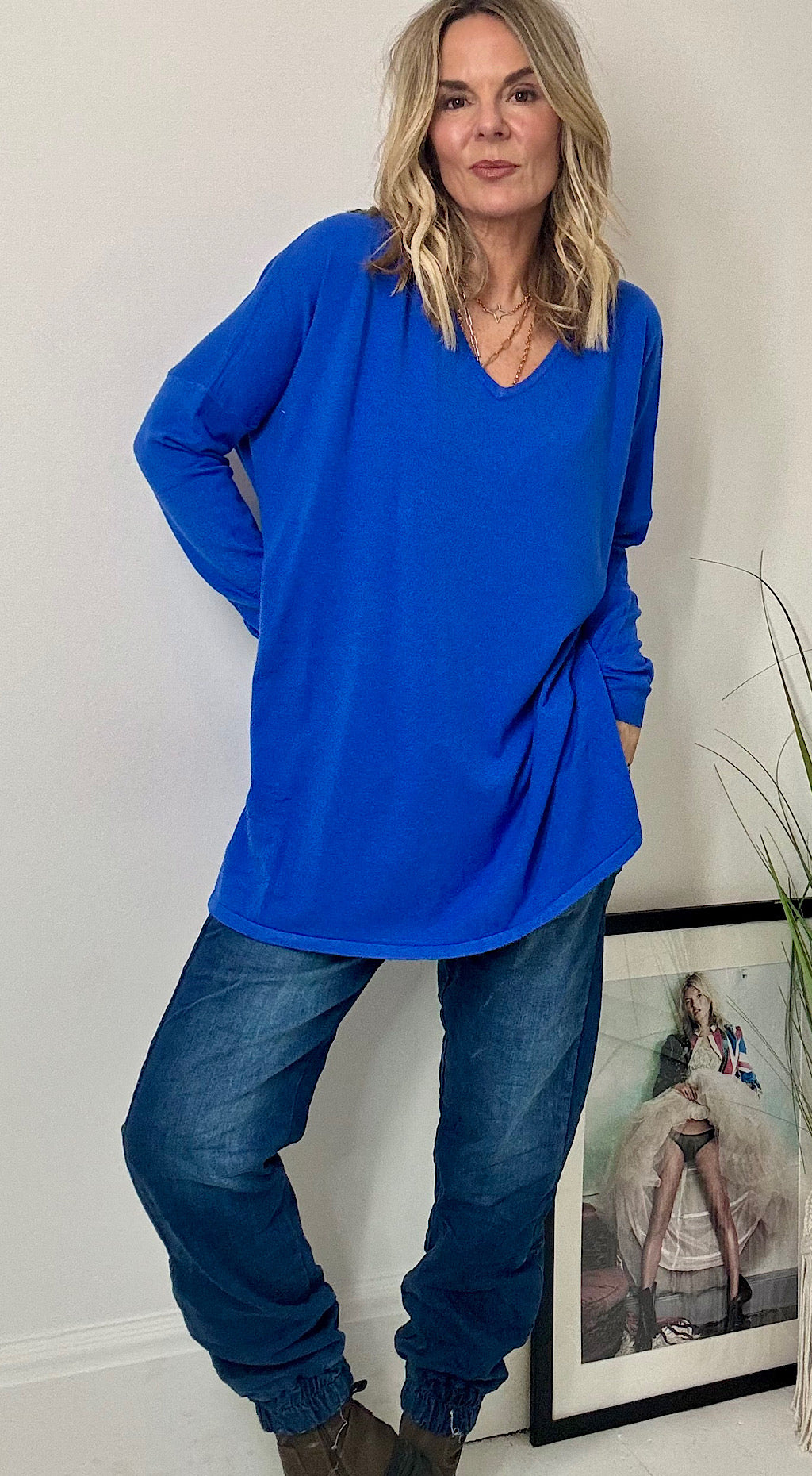 Relaxed V-Neck Soft Knit -Royal Blue