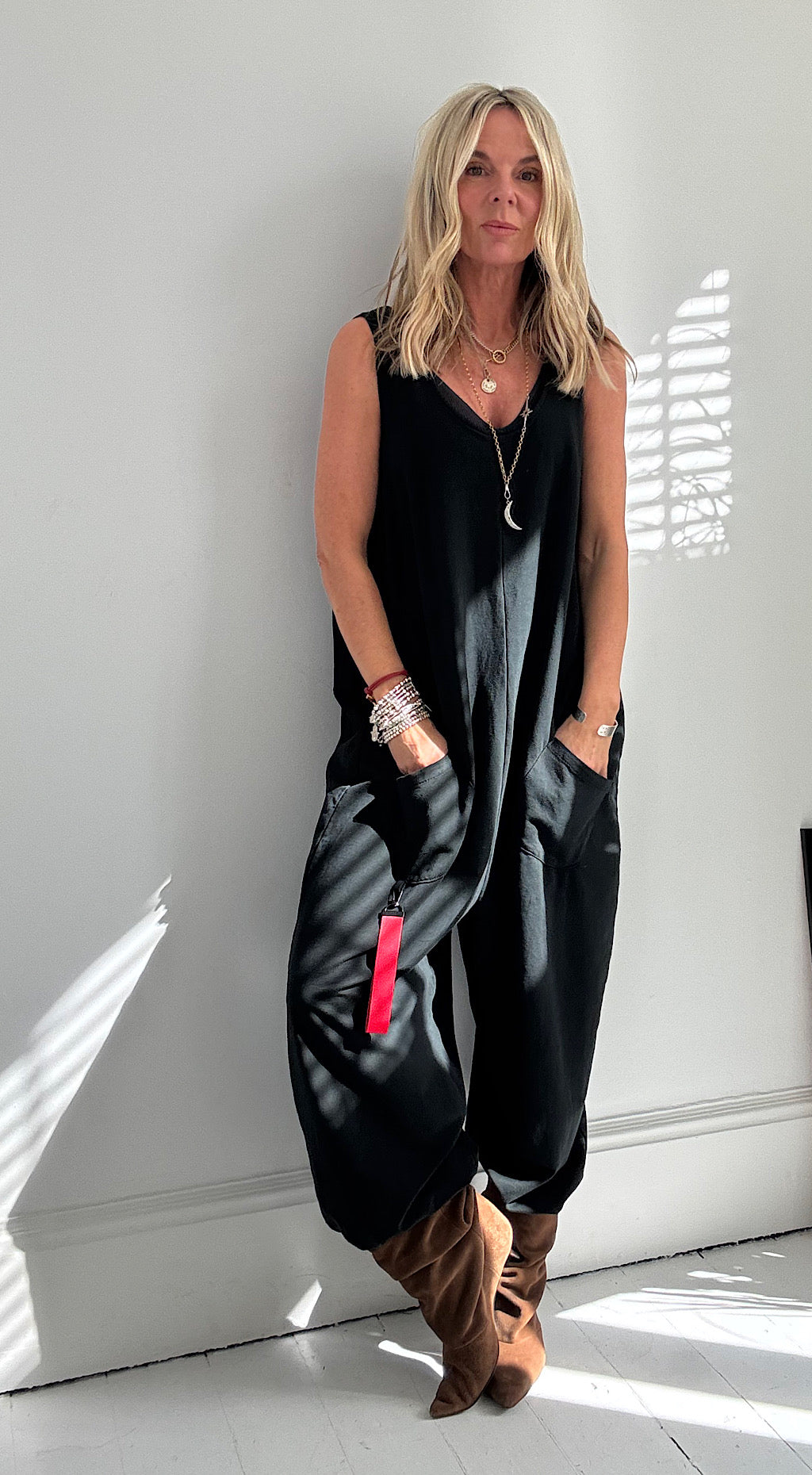 Throw and go black