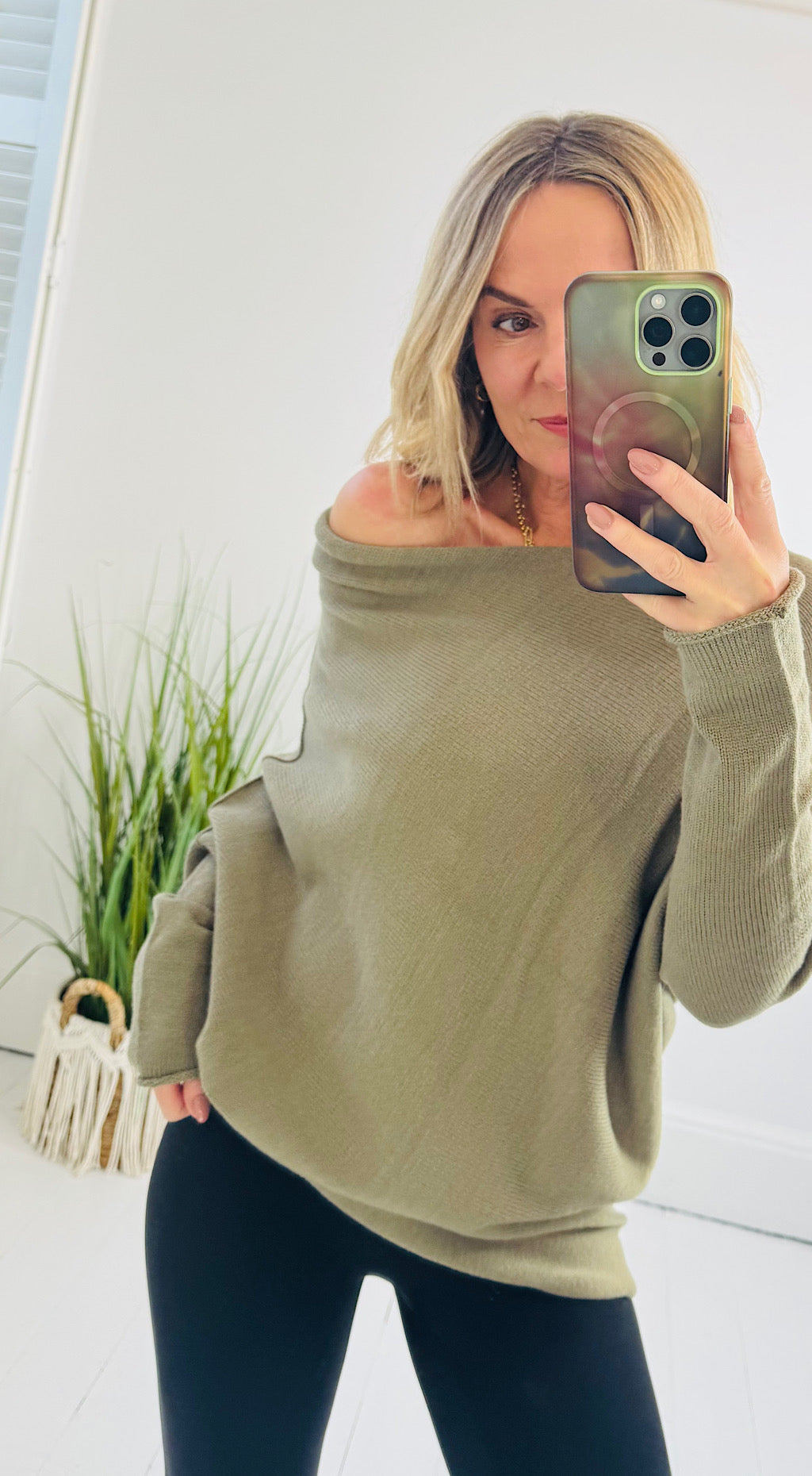 Asymmetric knit khaki