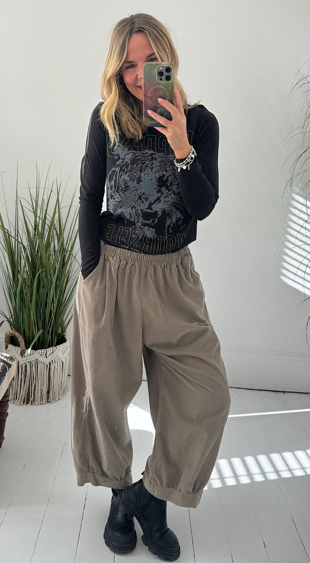 Cuffed Cord Cocoon Pant Beige