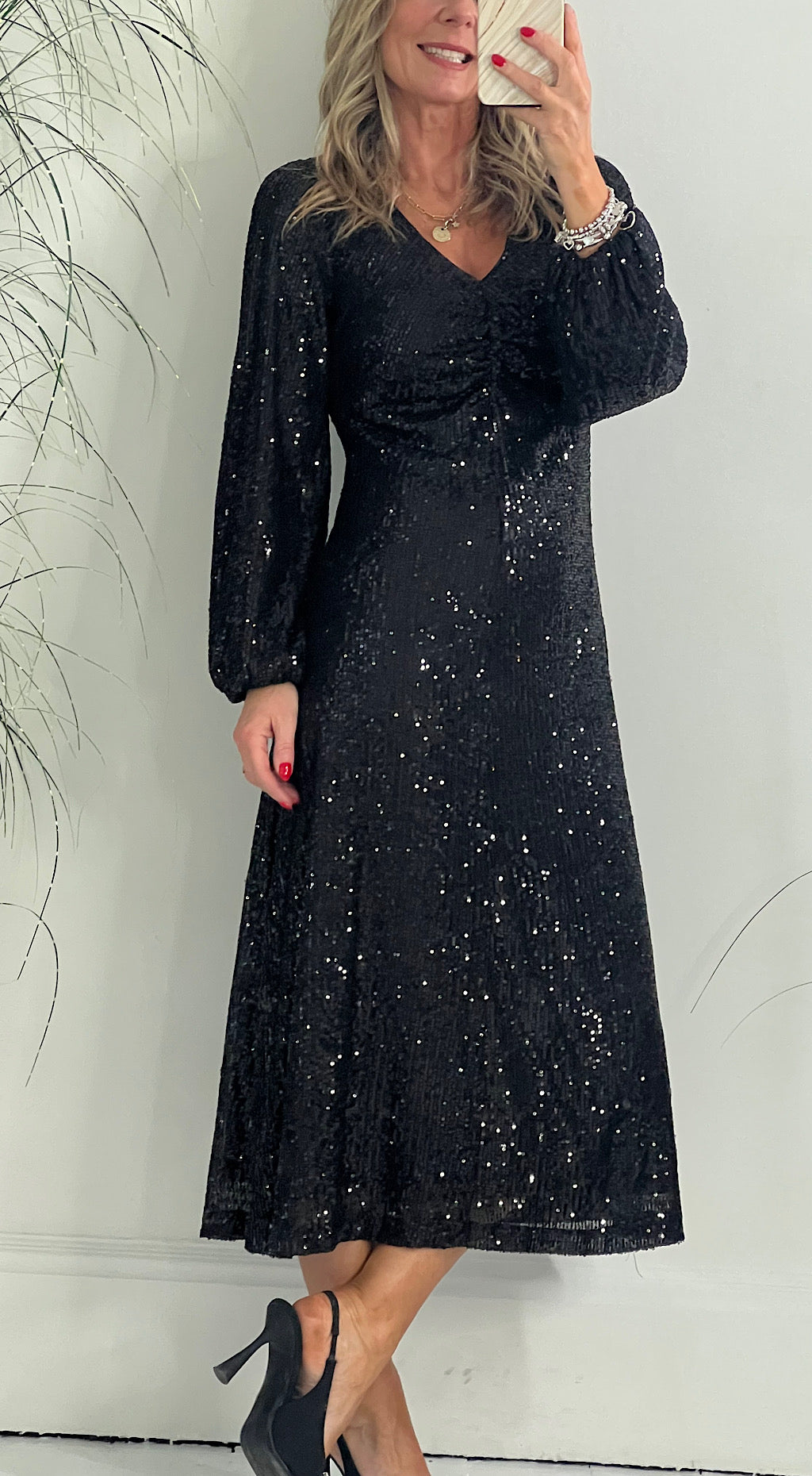 Fauci Sequin Dress - black