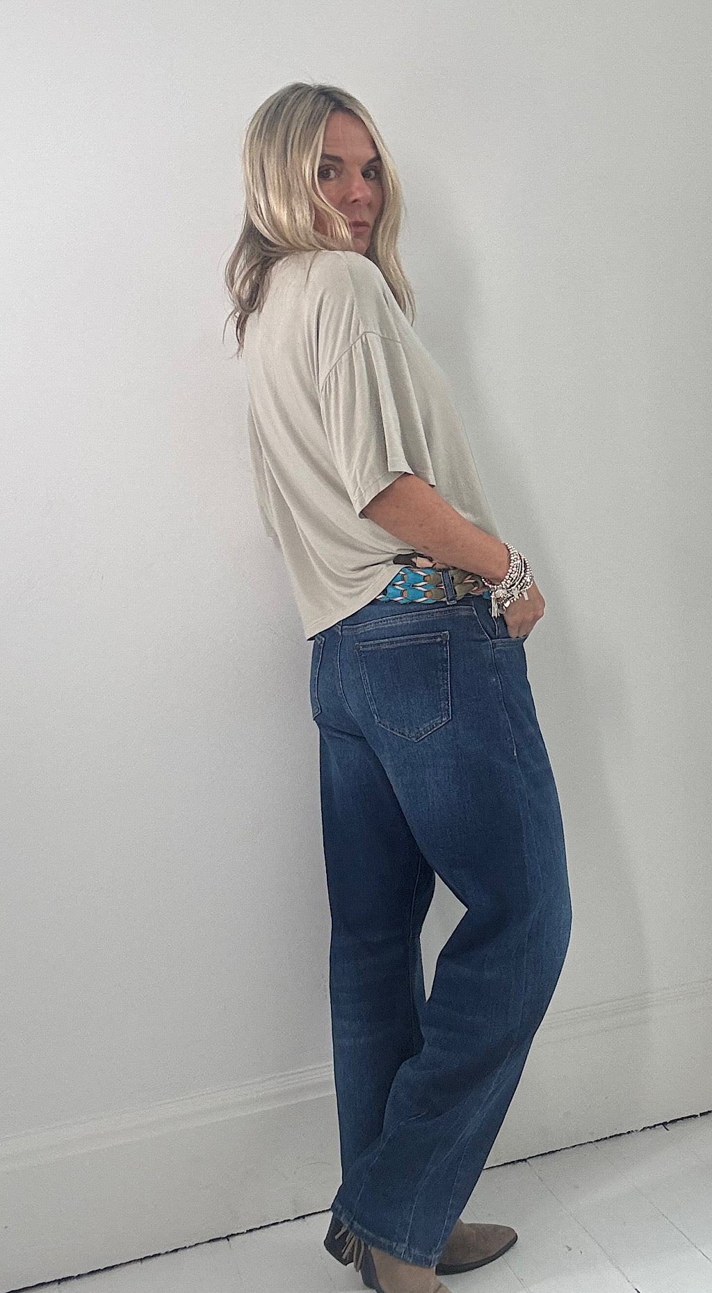 Anni Copenhagen Barrel Jean - dark wash