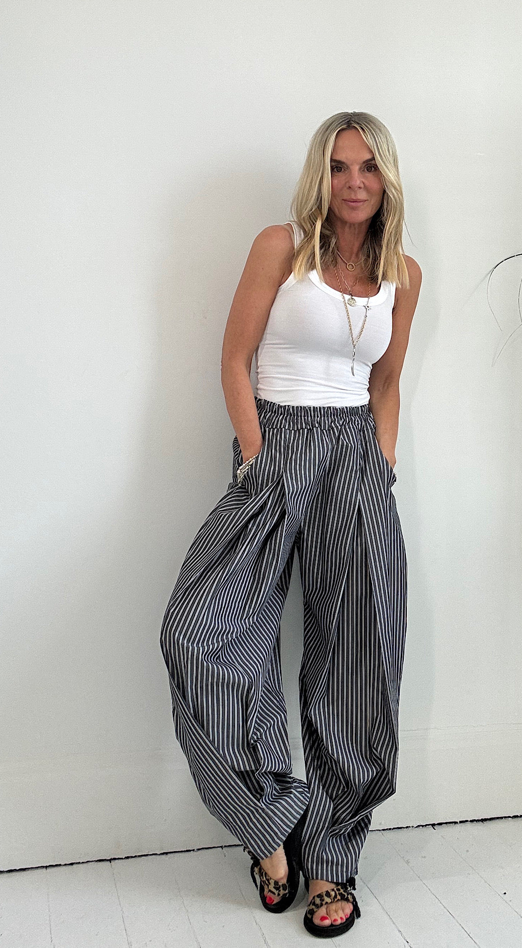 Cotton Striped Cocoon Pant - grey