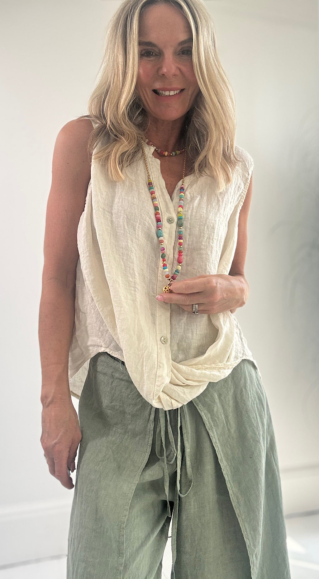 Twist front linen top cream