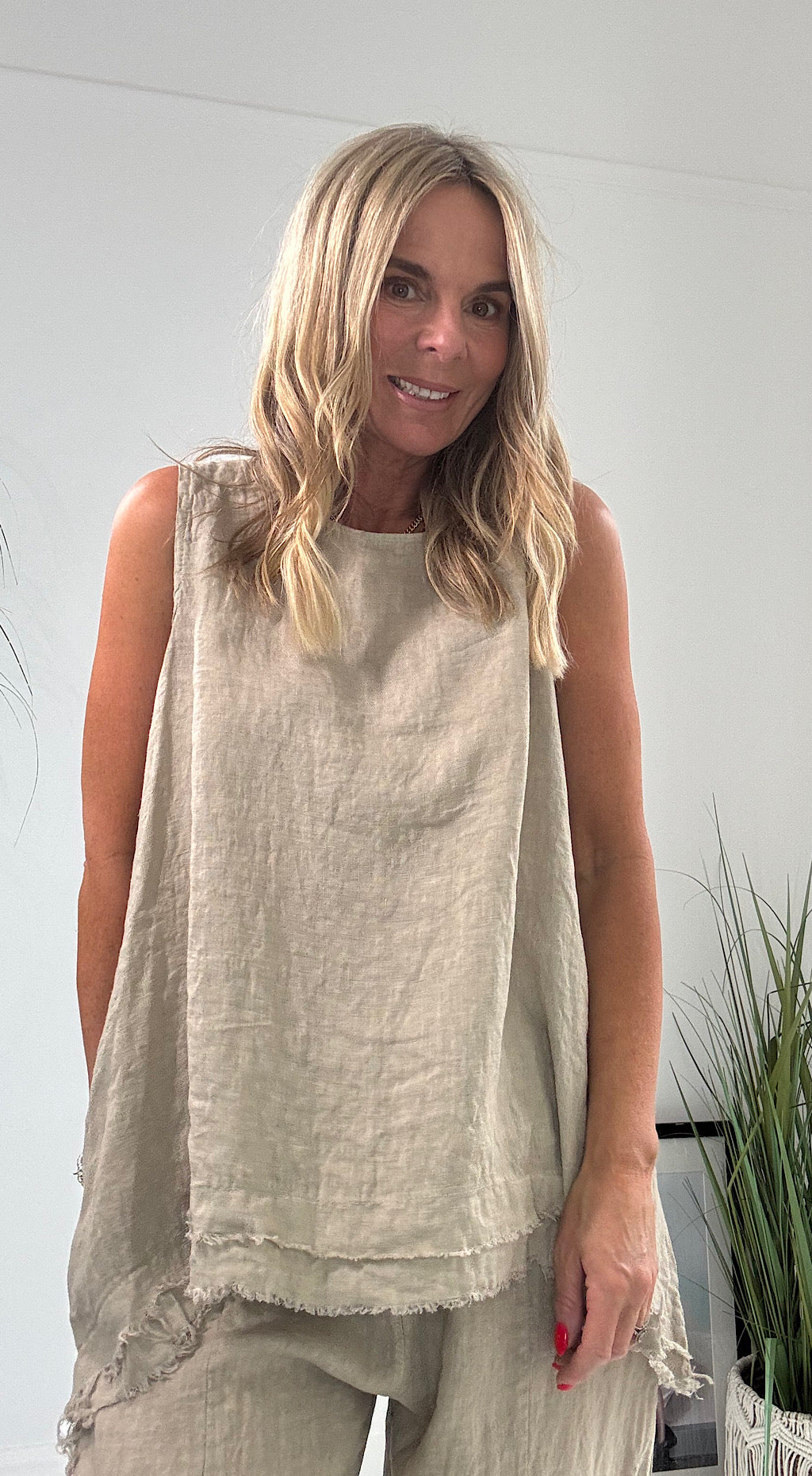 Linen raw edge top stone