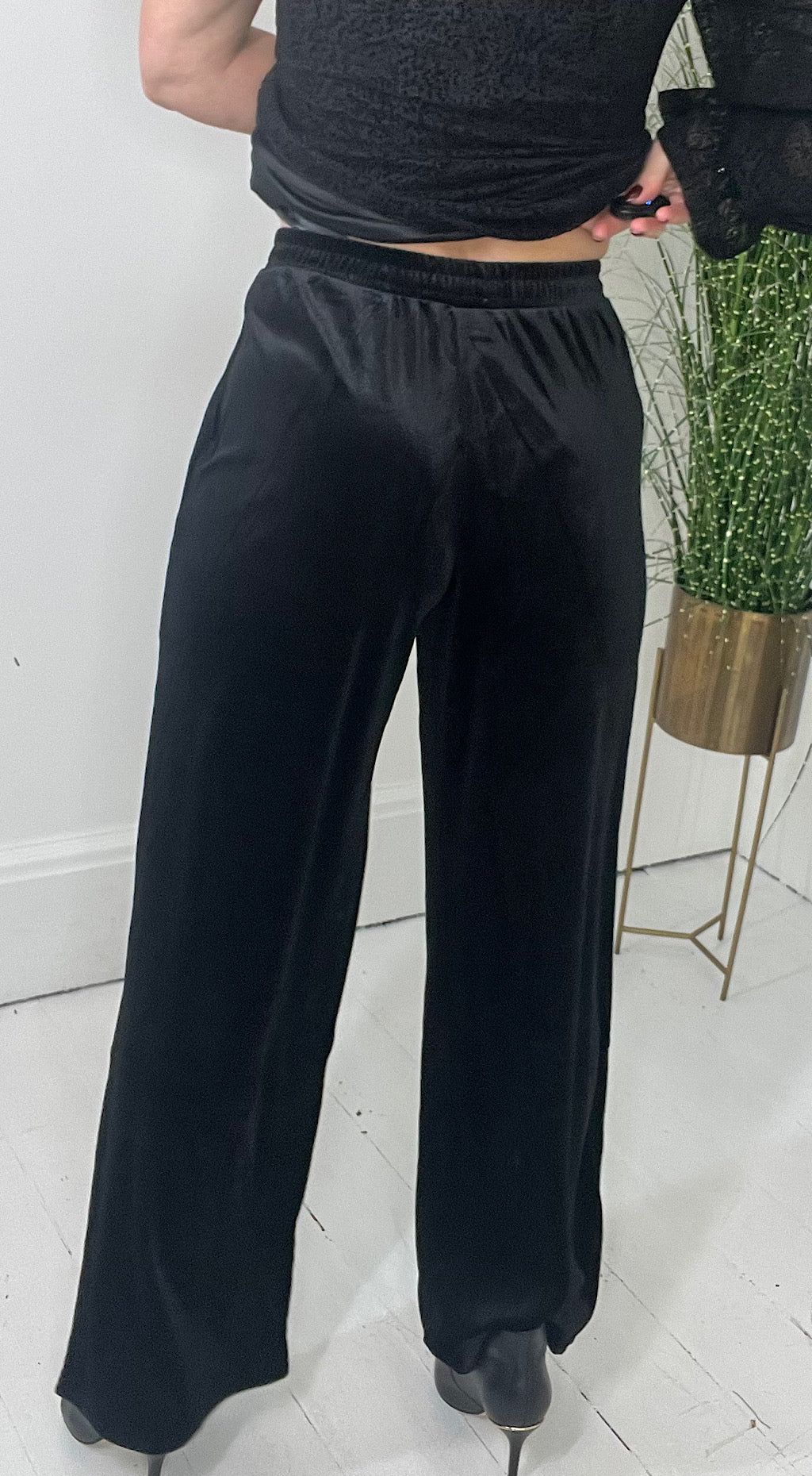 Velvet wide leg peg pant