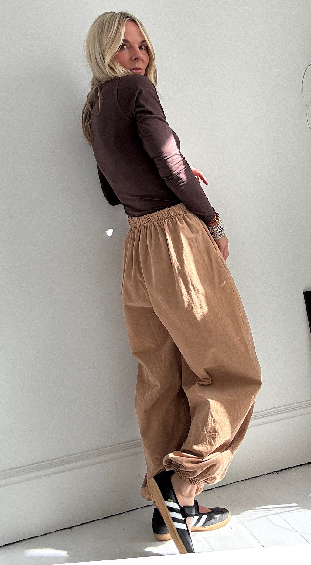 Cord Barrel Leg Trousers - Sand