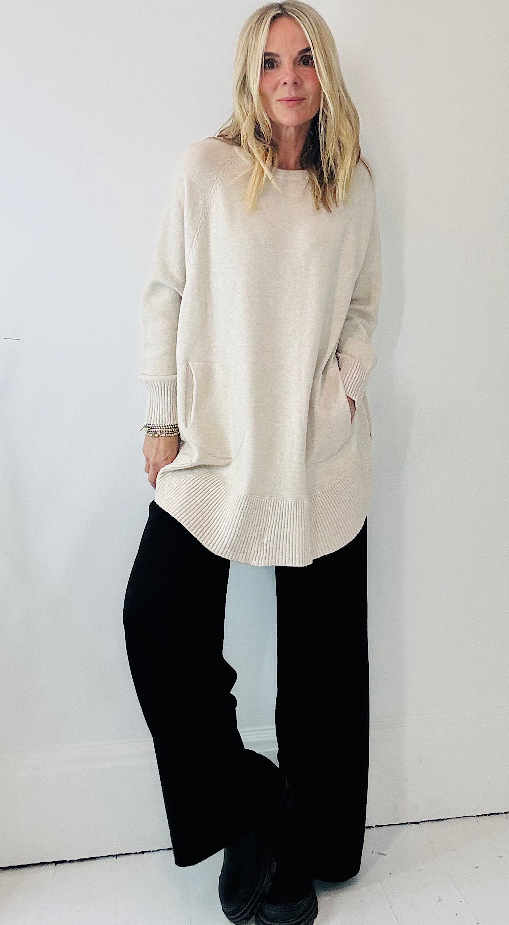 Super soft sloppy knit oatmeal