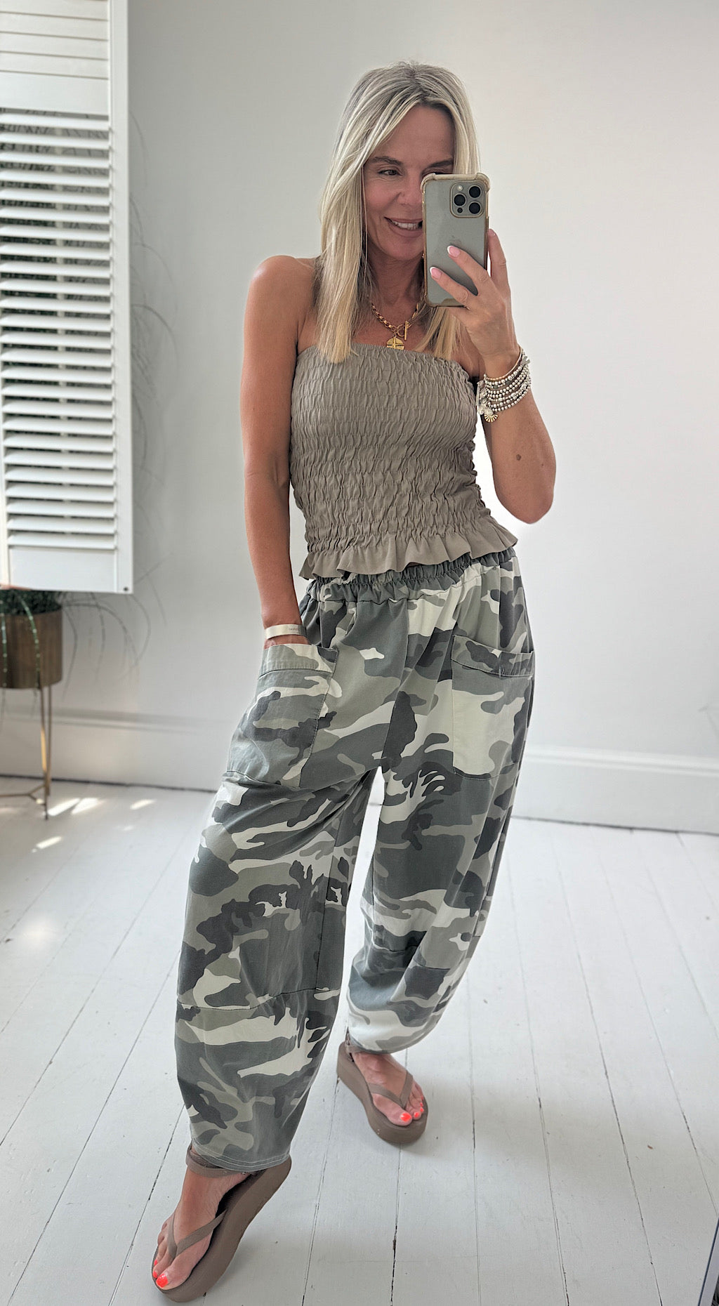 Camo pocket cocoon pants