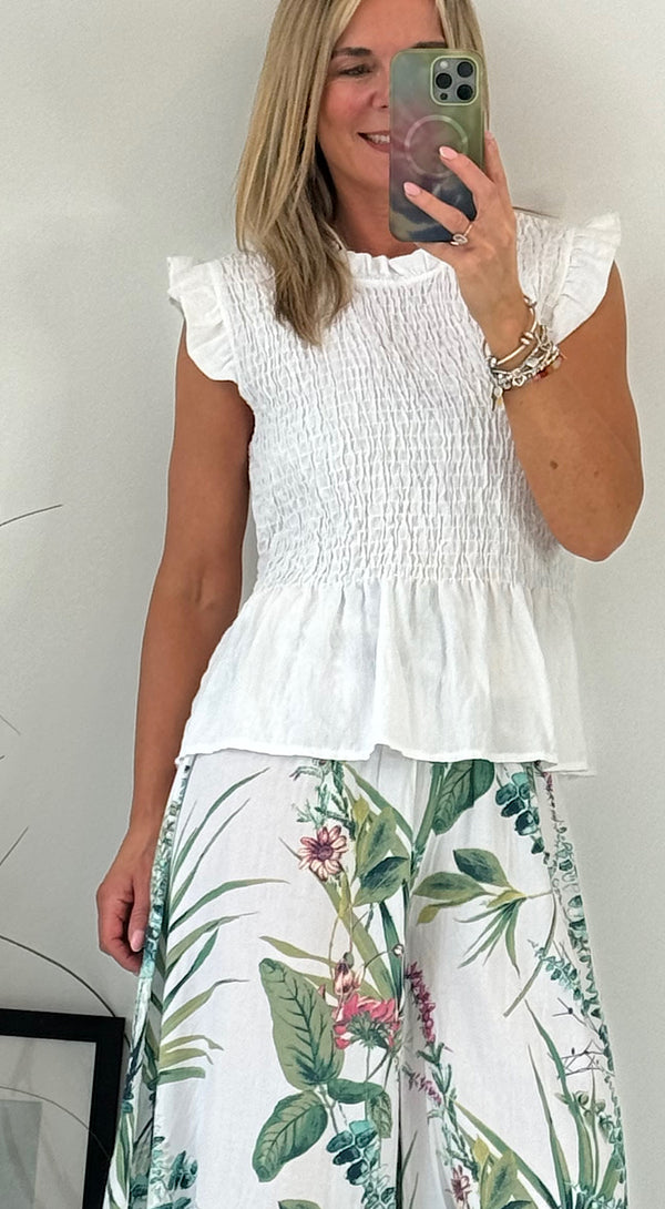 Frill top white