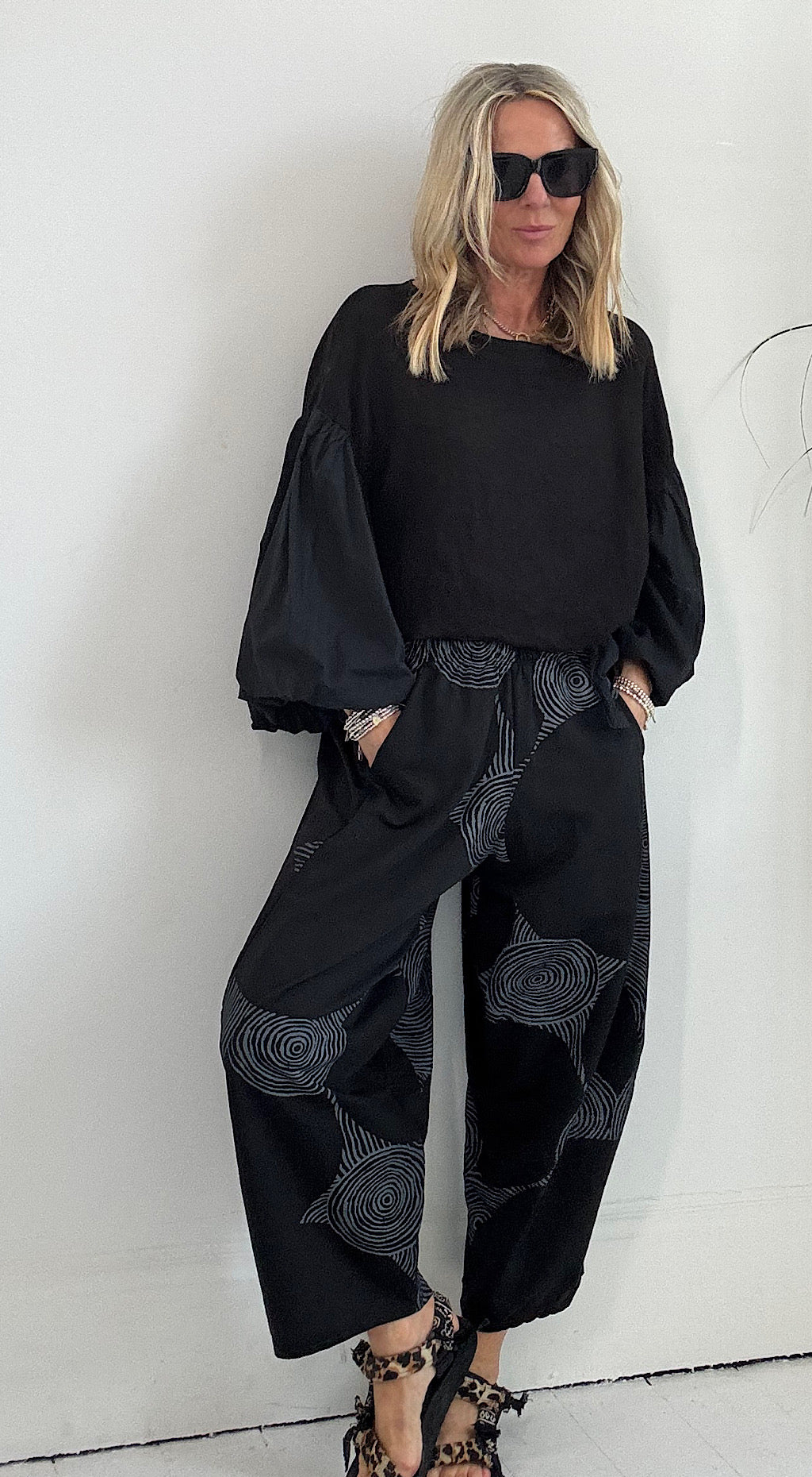 Retro swirl cocoon pants black . PRE ORDER estimated due date 24th April