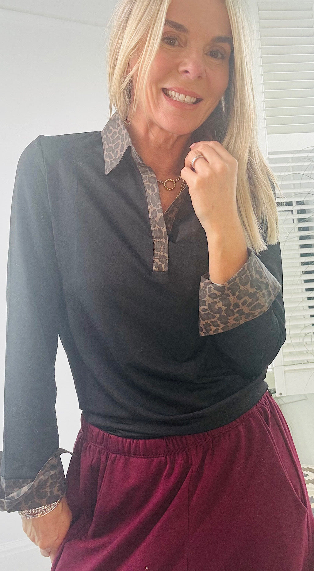 Layering shirt leopard collar black