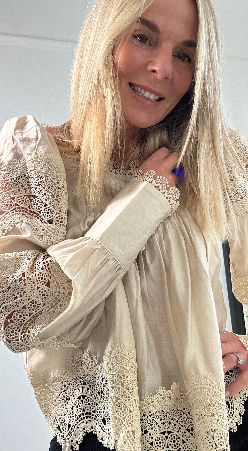 Vintage Lace Top Stone