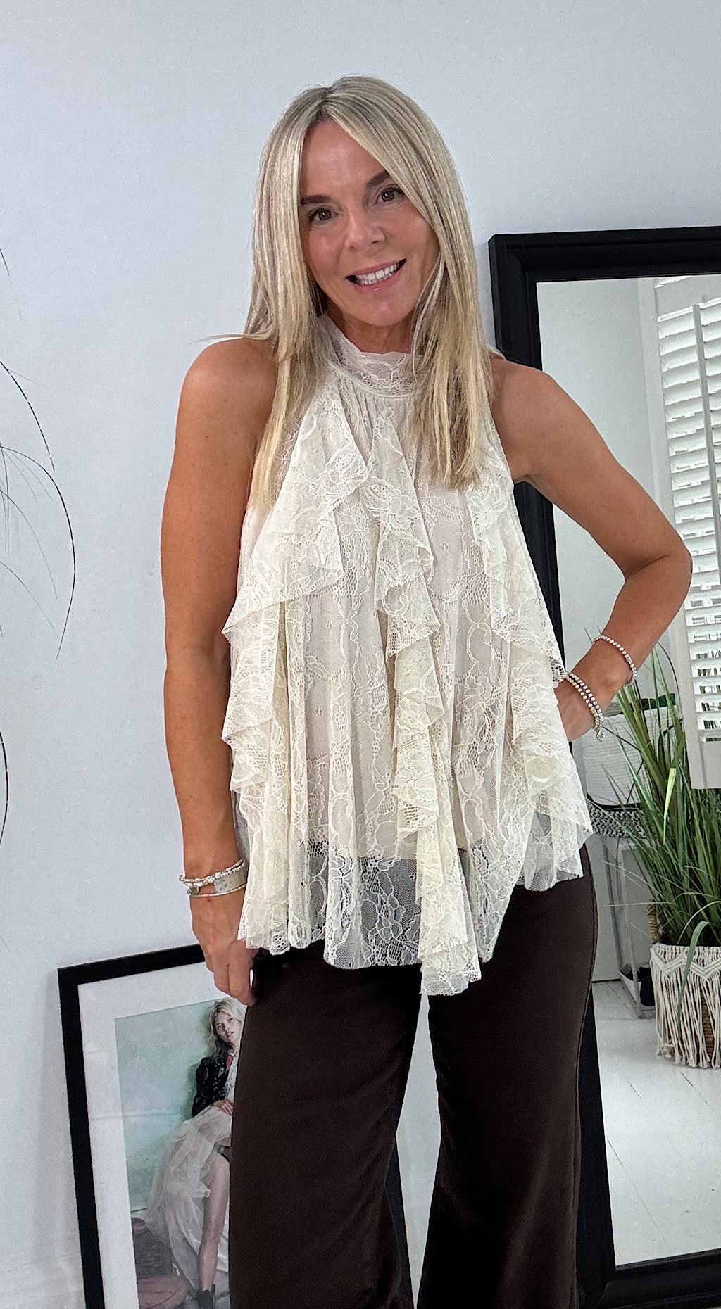 Vintage lace top cream
