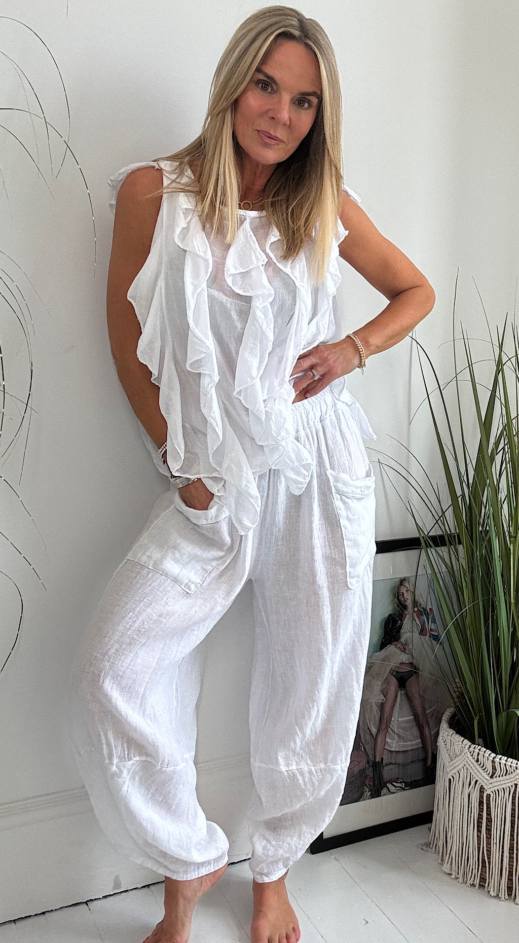 White ruffle top