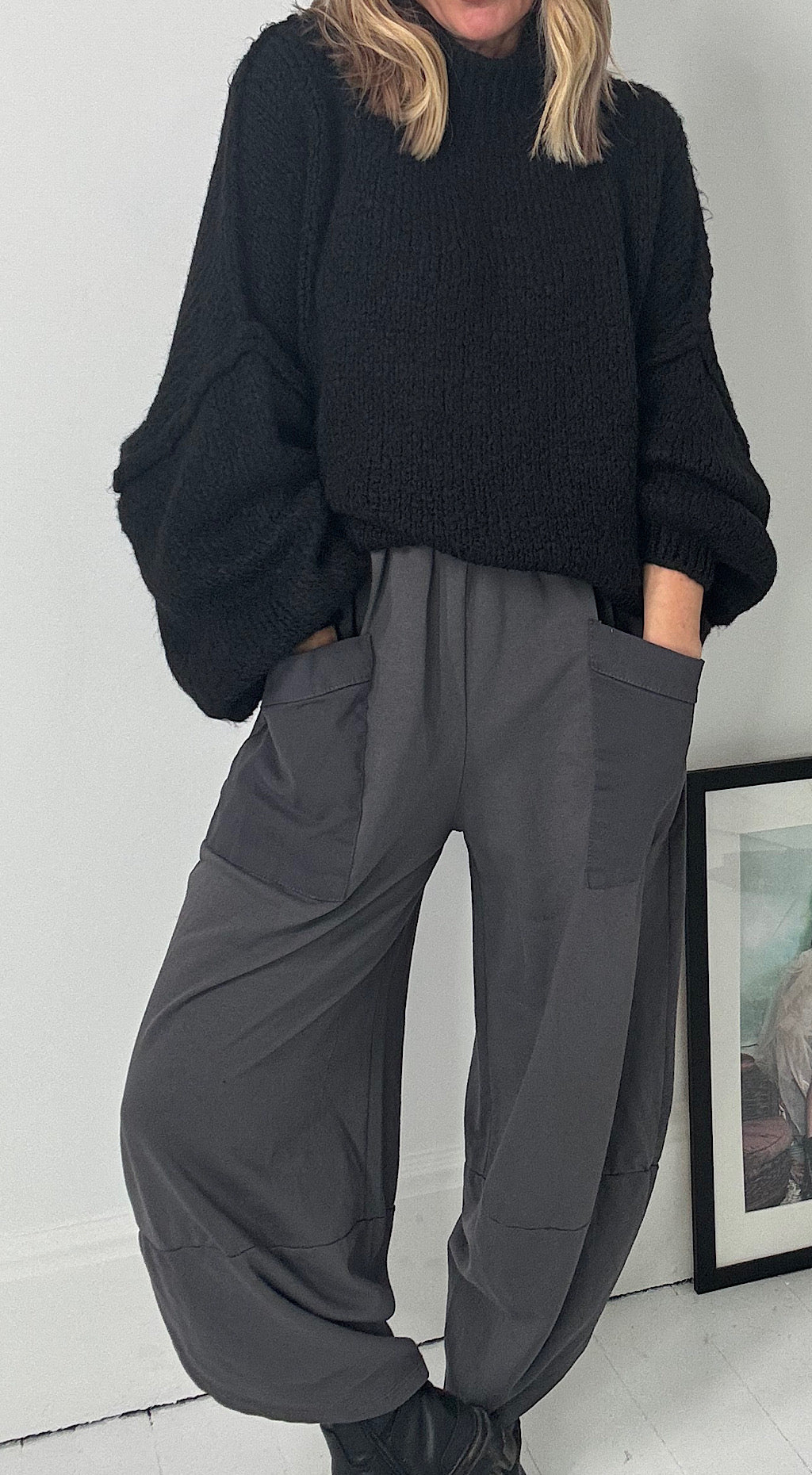 Pocket cocoon pant charcoal