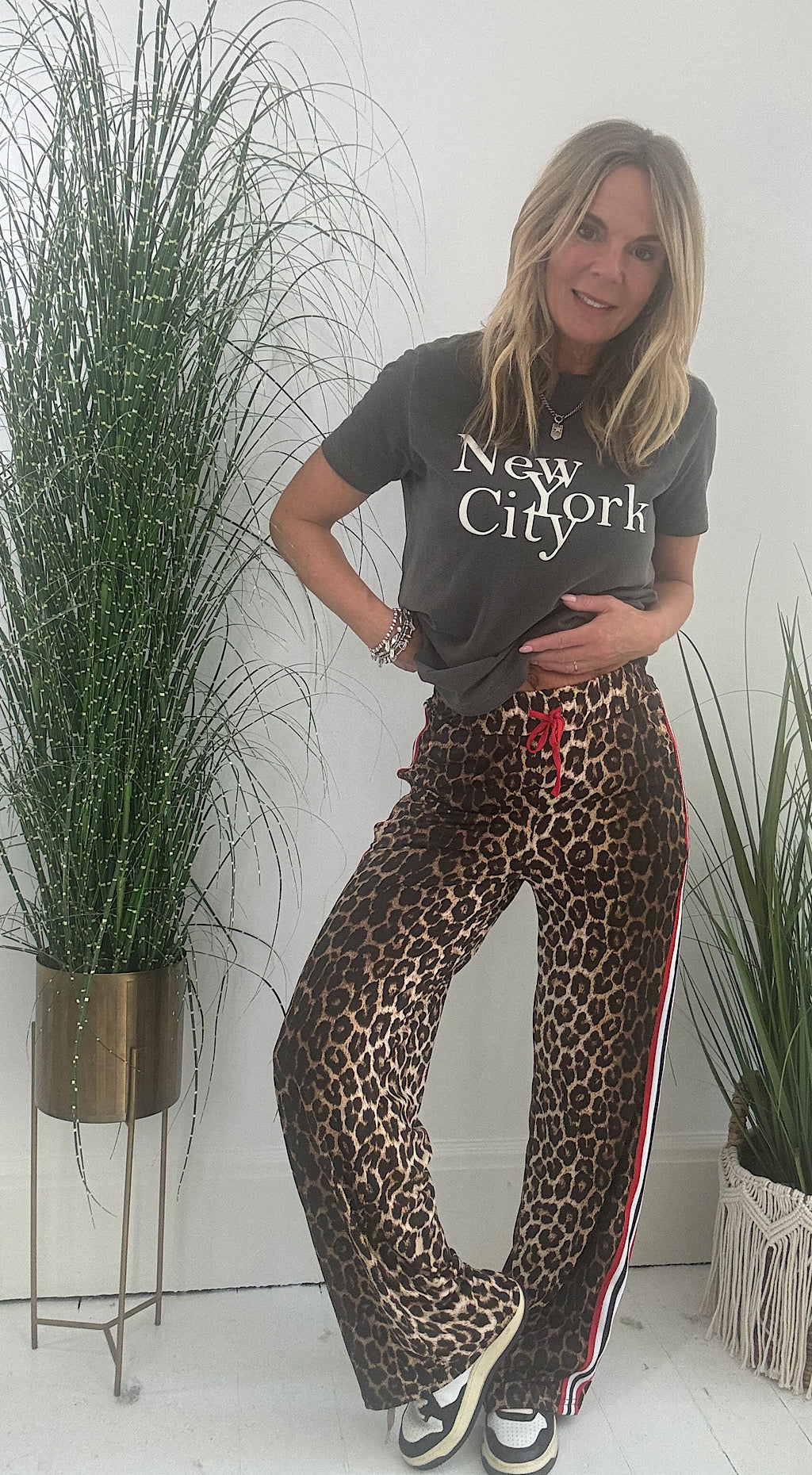 leopard stripe side pants