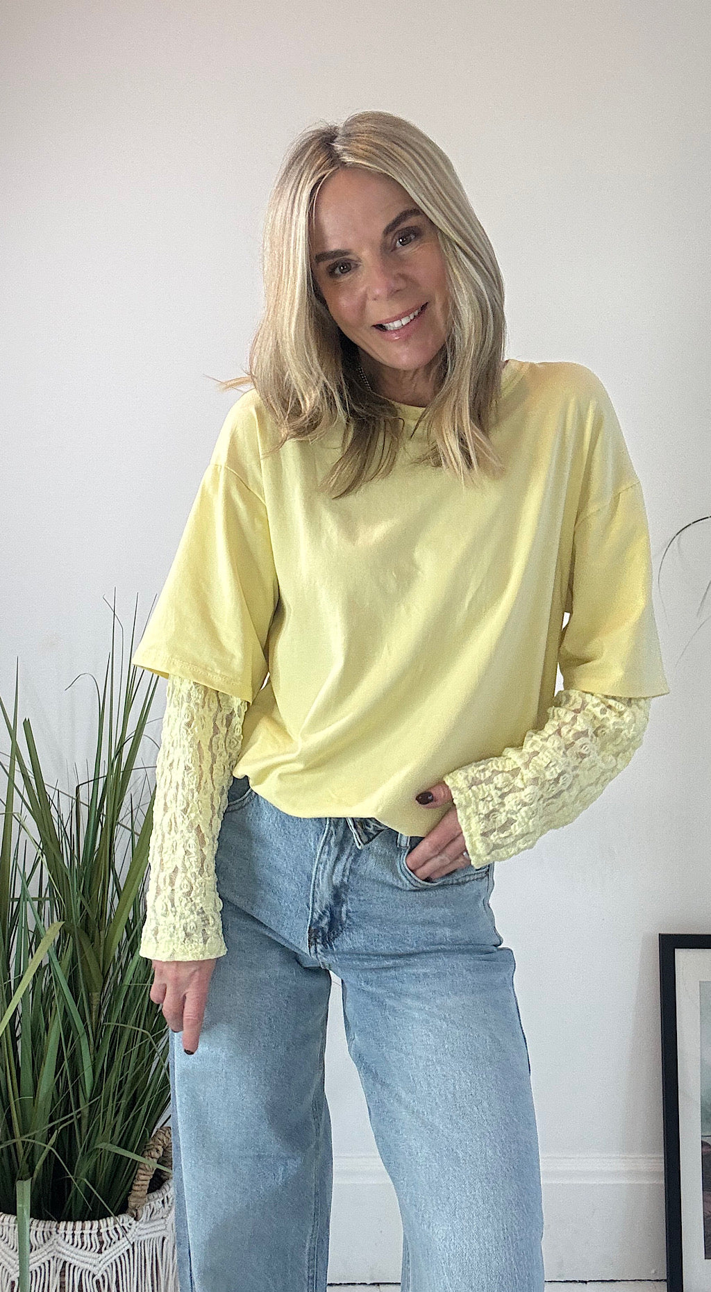 Lace sleeve tee lemon