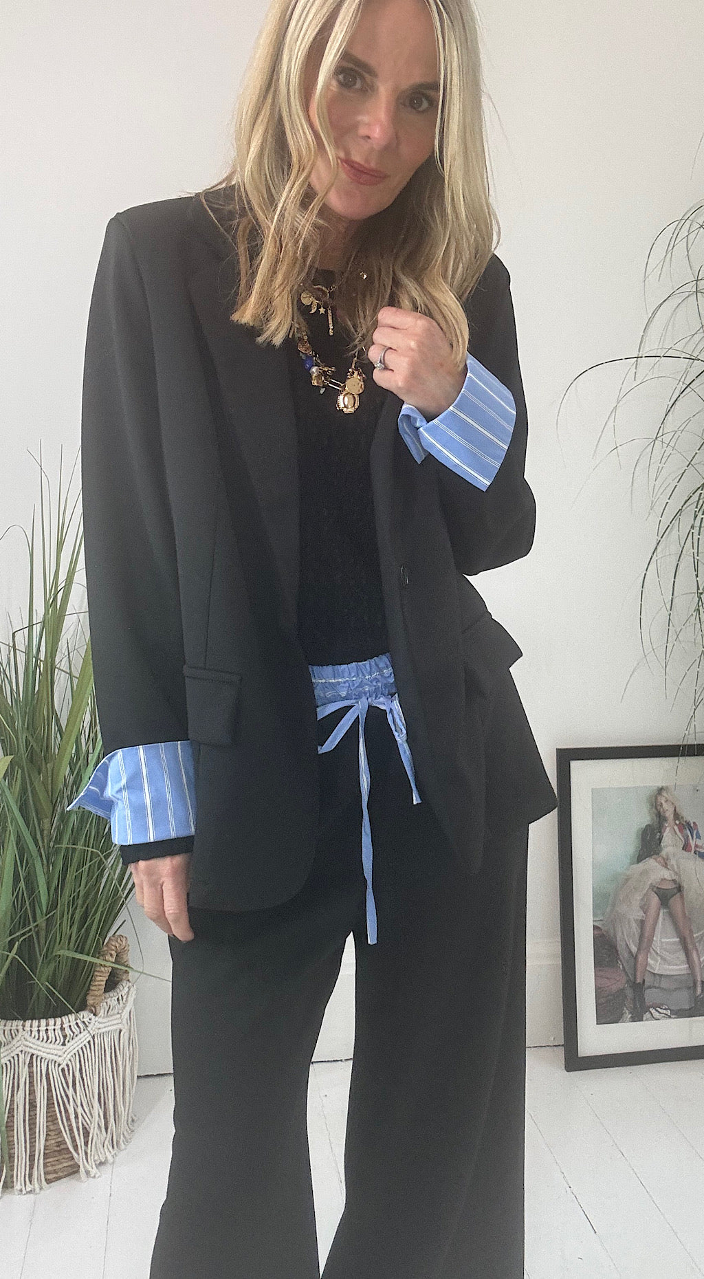 Shirt Trim Blazer Suit