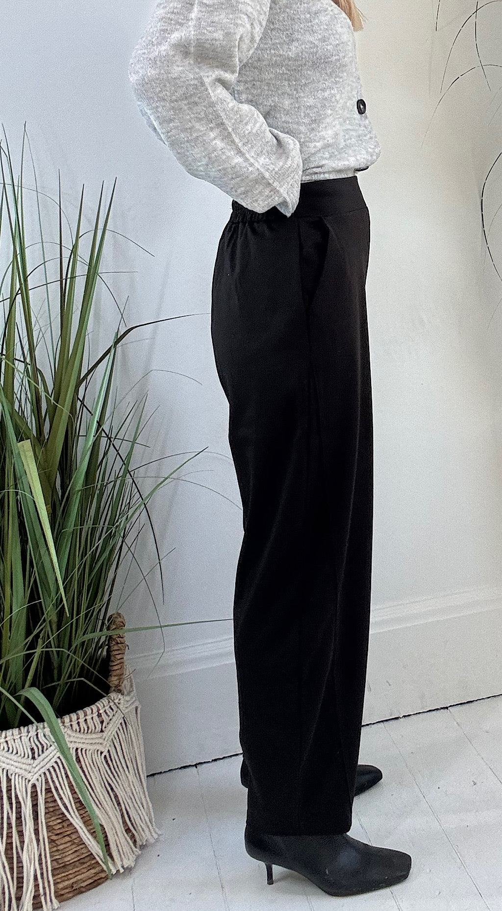 Kate Barrel Pant Black