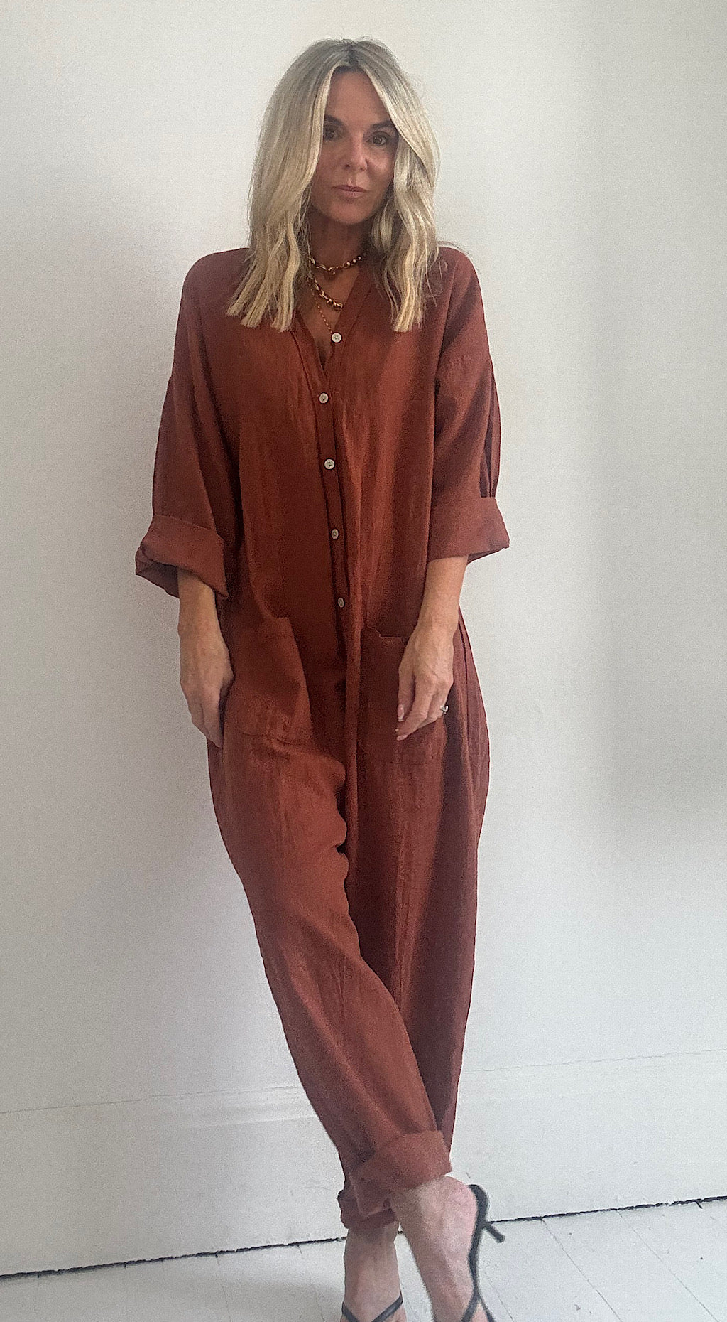 Linen boiler suit brick