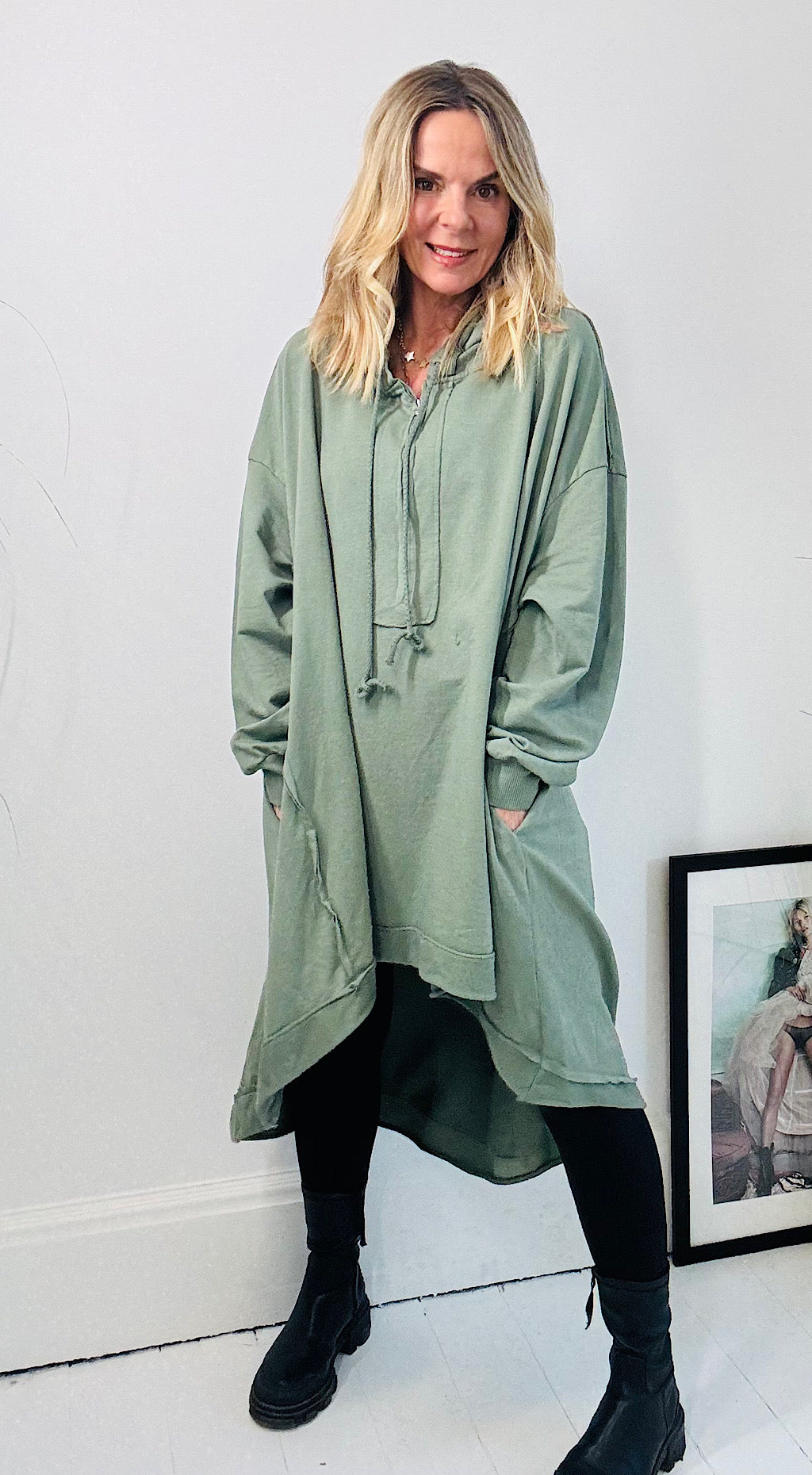 Hooded cocoon dress