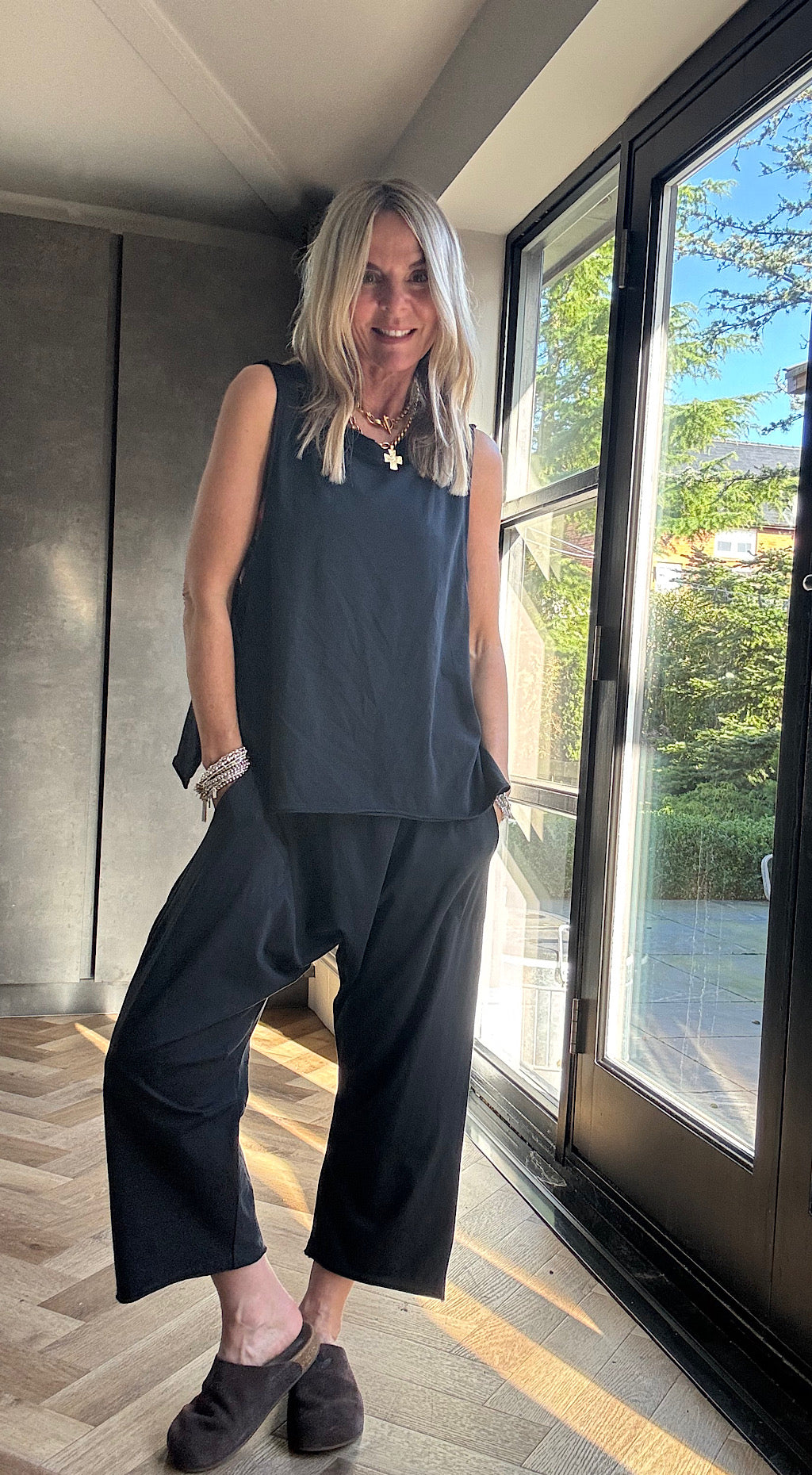 Free Spirit Cropped Pant - black