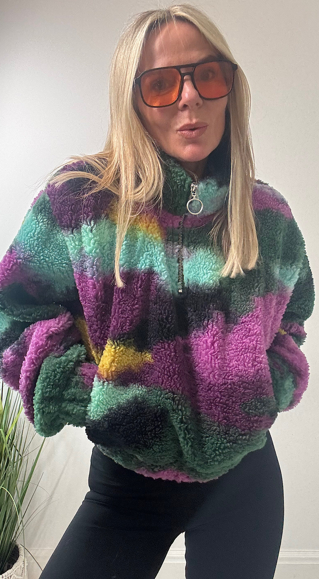 Rainbow retro fleece