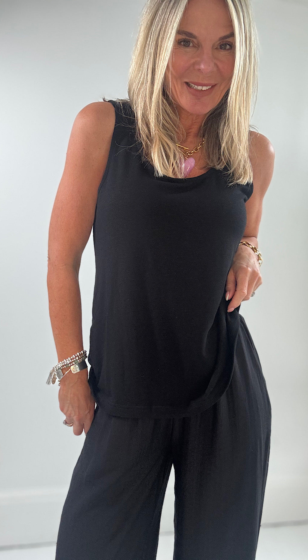 Simoa Vest - black