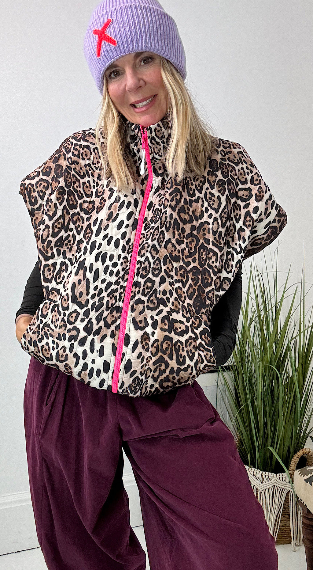 Capped Sleeve Quilt Gilet - leopard