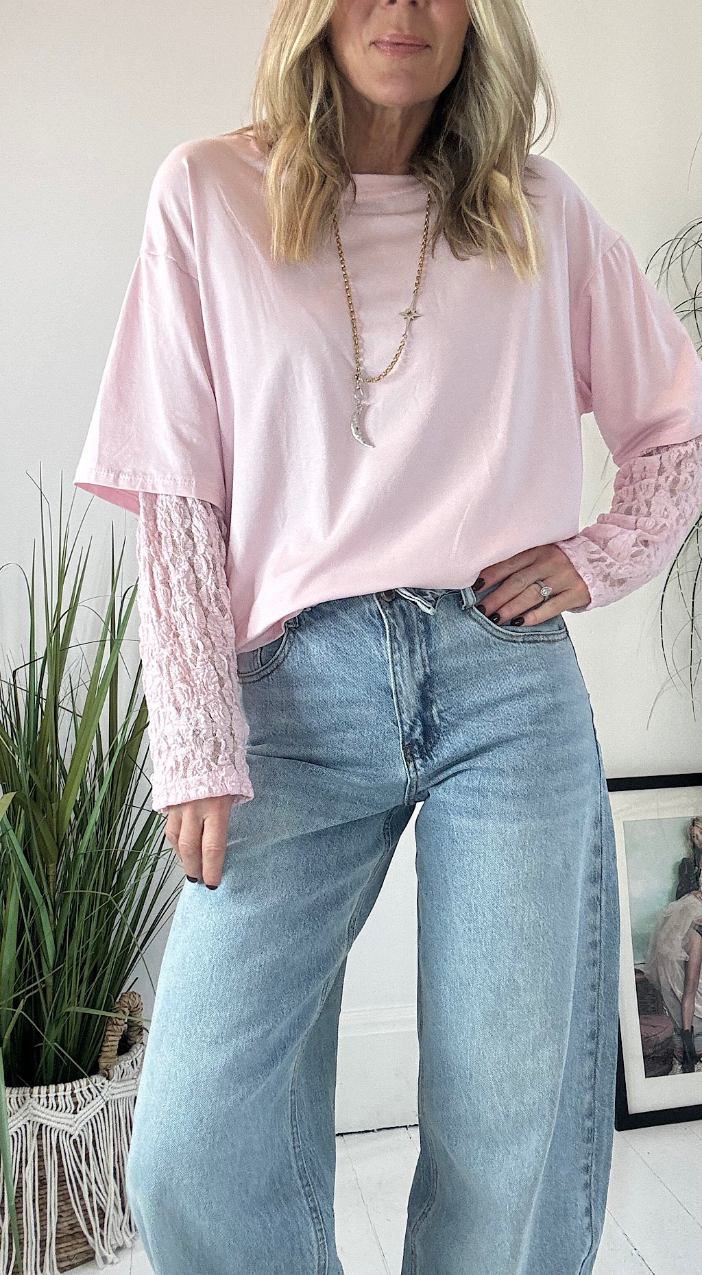 Lace sleeve tee pink