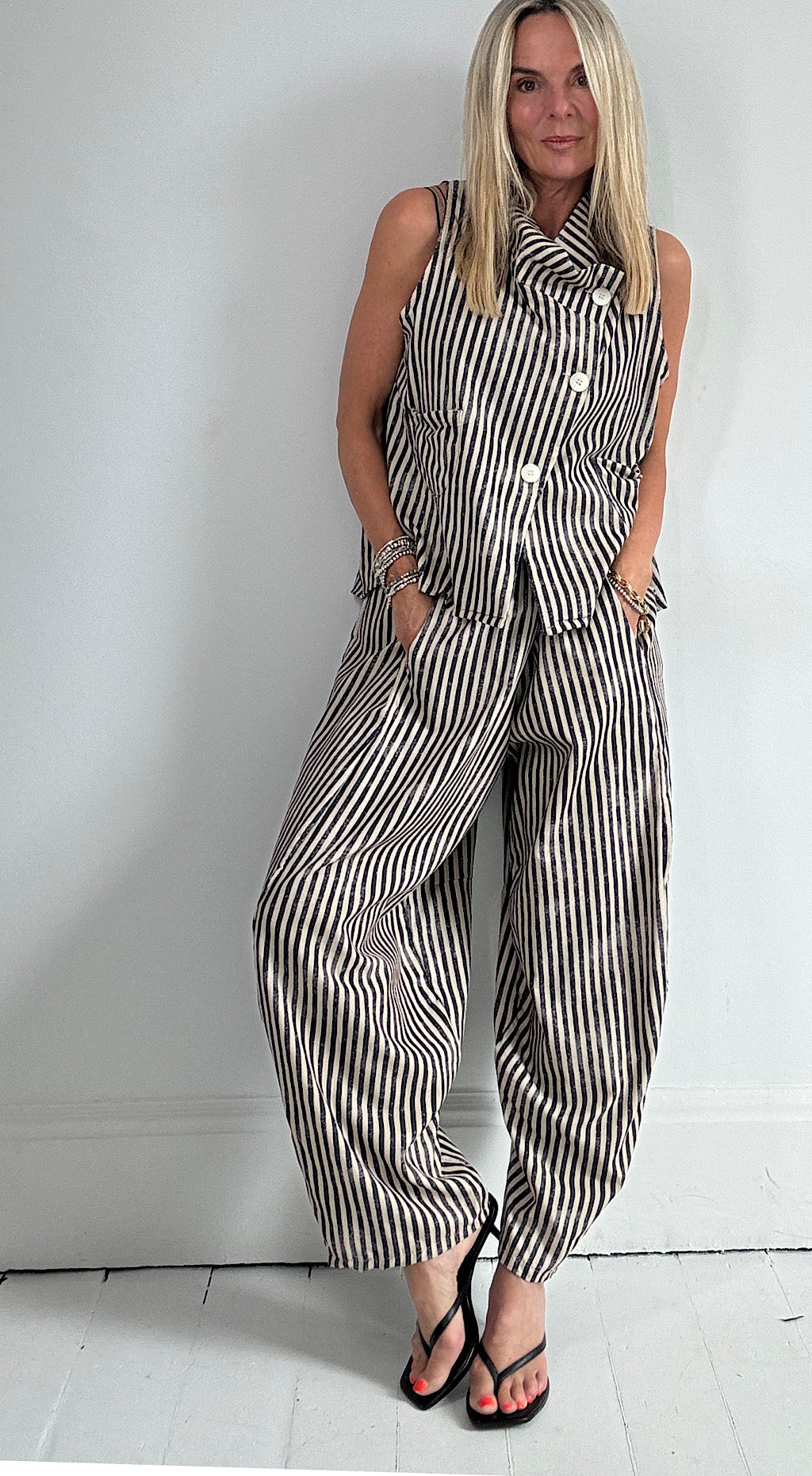 Fine Cord Striped Cocoon Pant