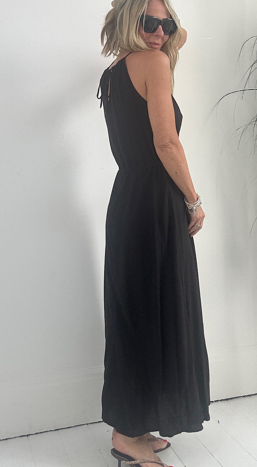 Joella Slip Dress - black