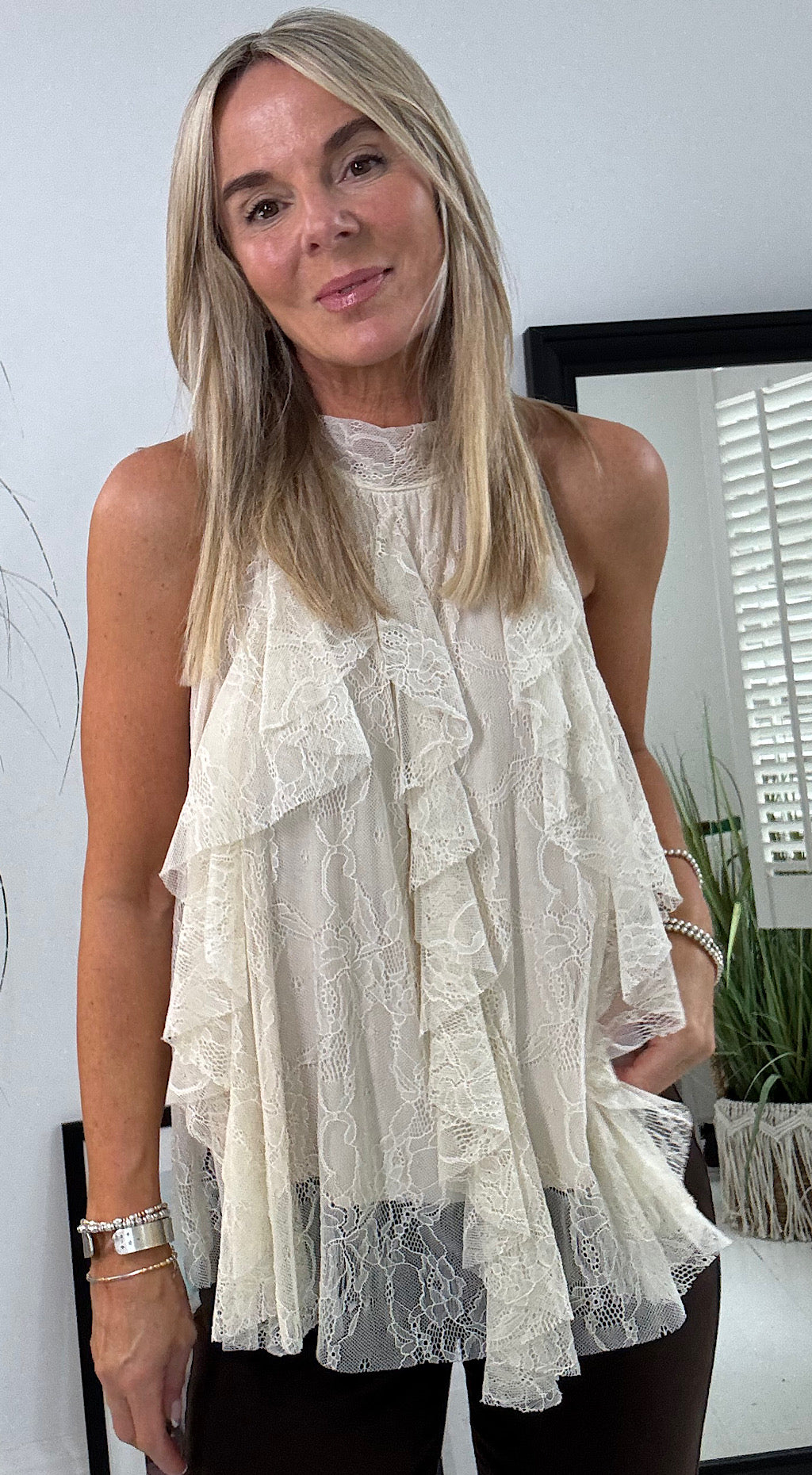 Vintage lace top cream