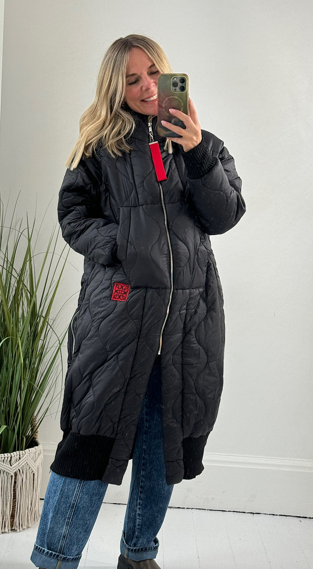 Red Tab Quilted Coat - Black