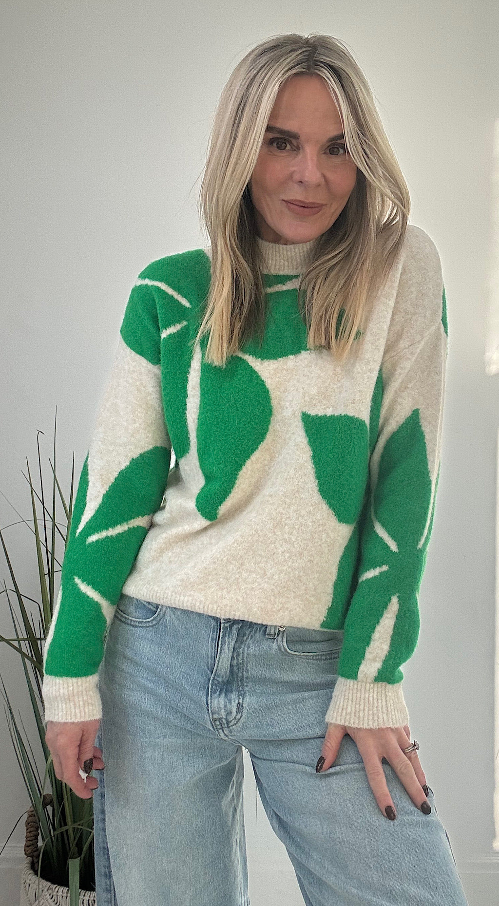 Vibrant Leaf Knit