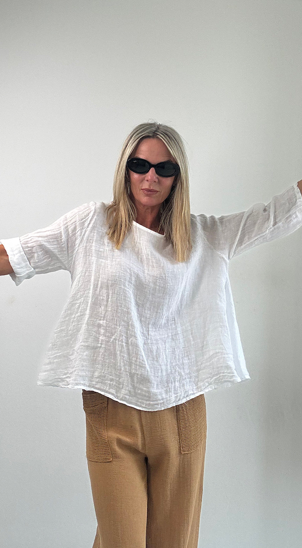Linen short sleeve top white