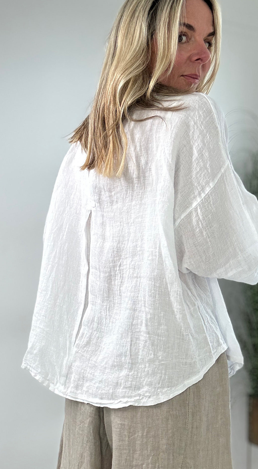 Linen shirts white