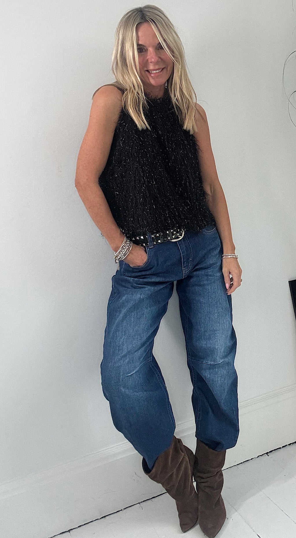 Anni Copenhagen Barrel Jean - dark wash