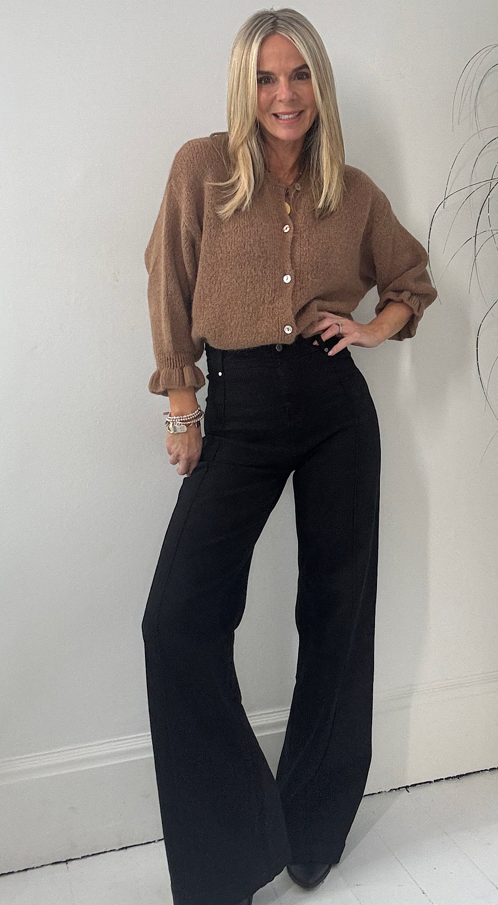 Marta Cardigan - Camel