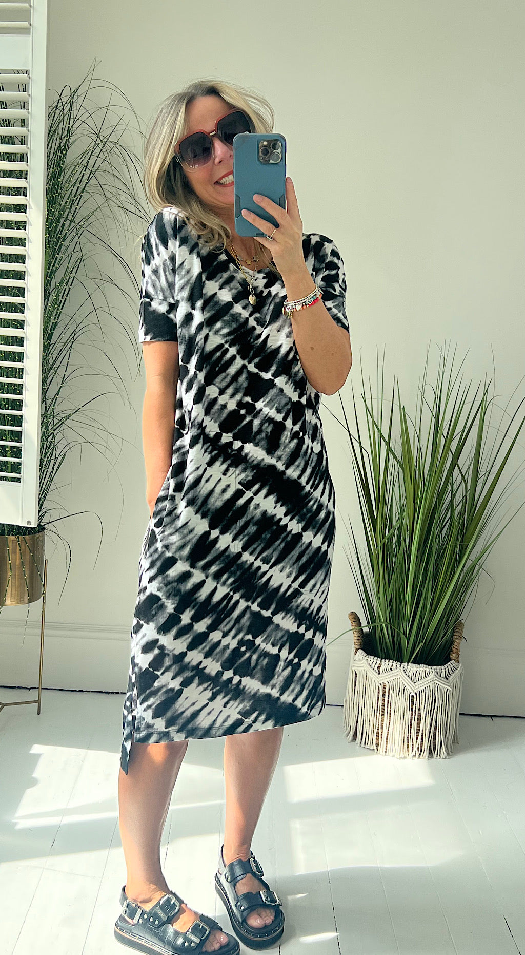 Solar Kaftan Dress by Religion