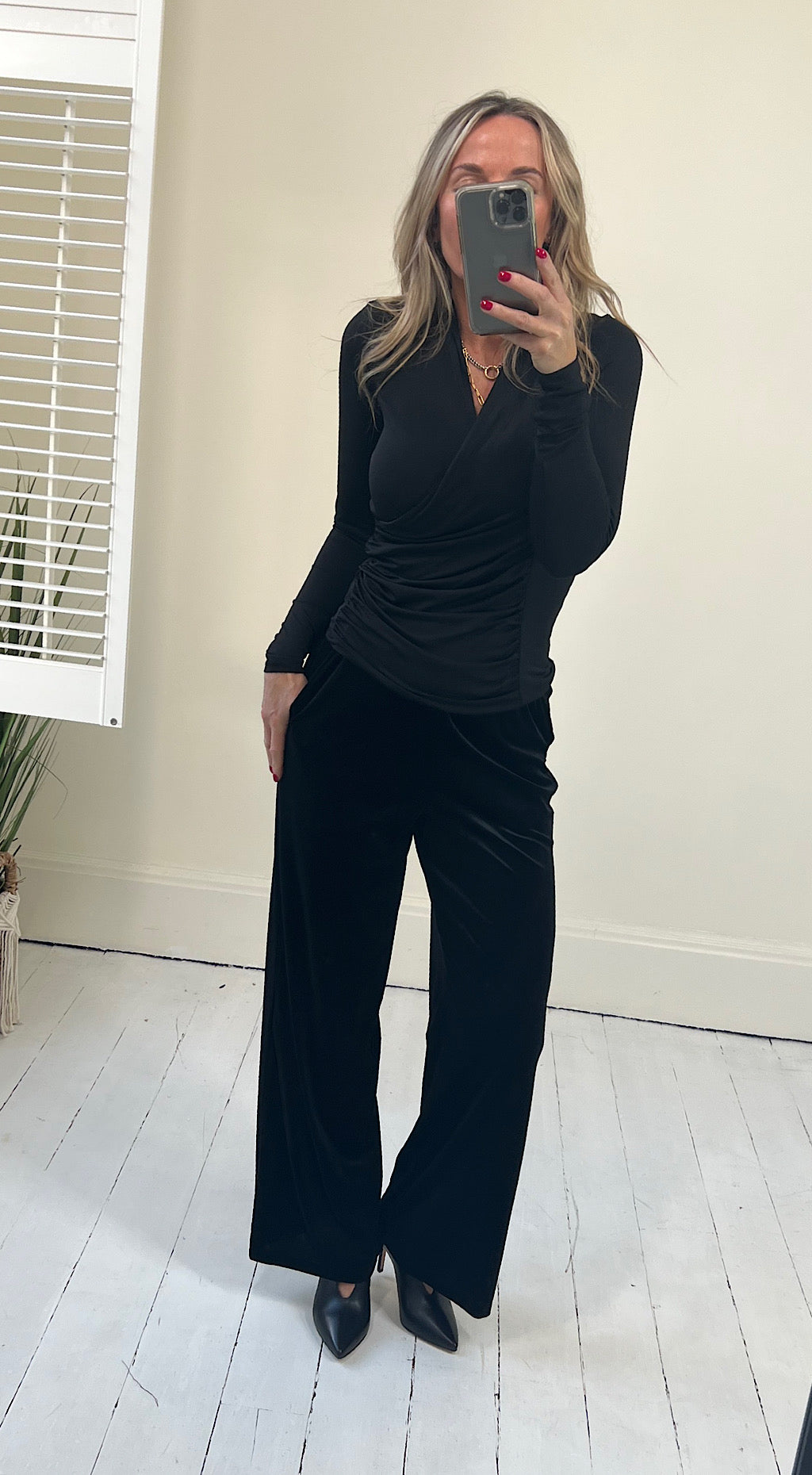 Slinky wrap top