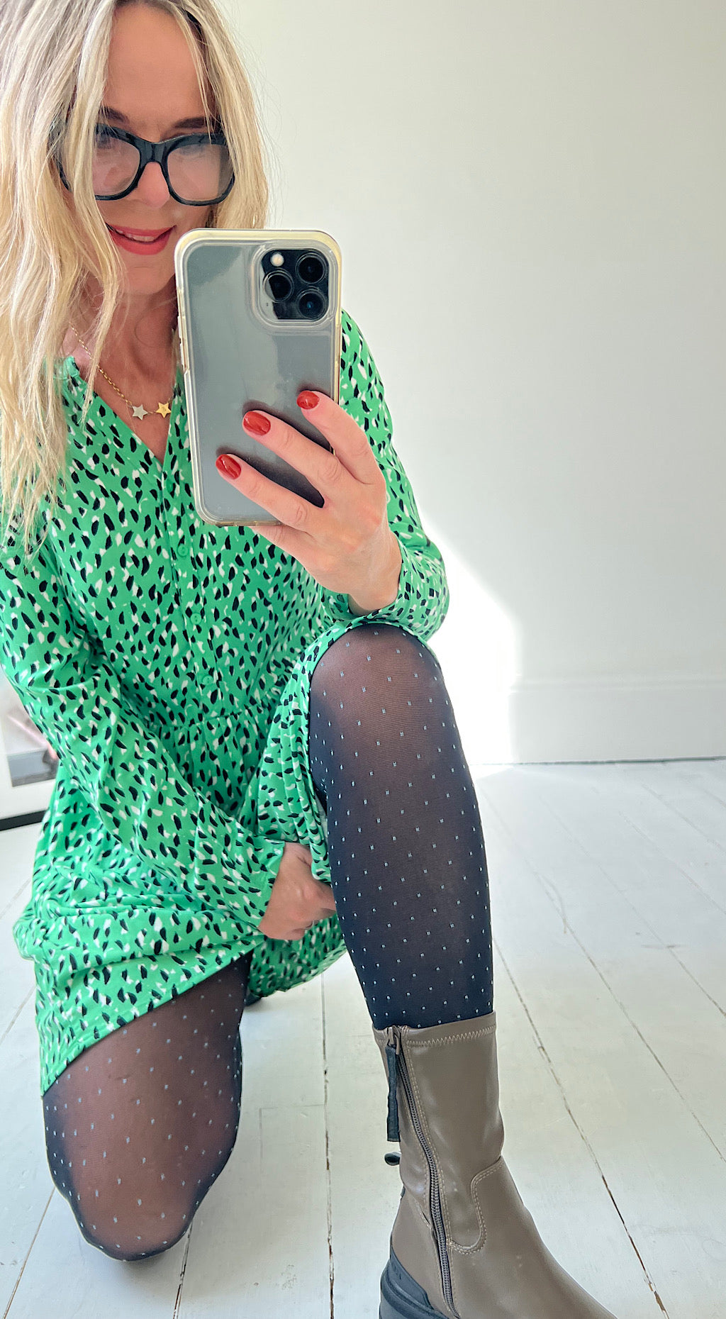 Tights - spotty pattern