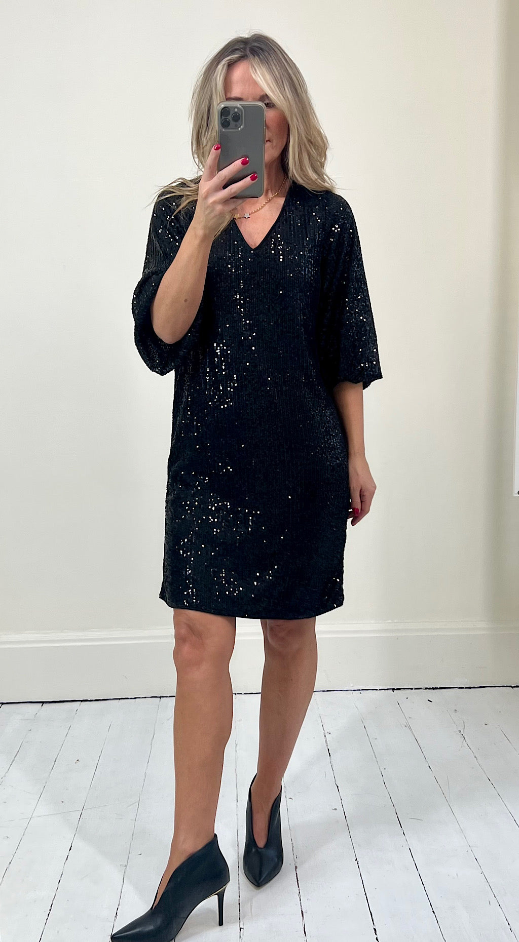 Sandy sequin dress black