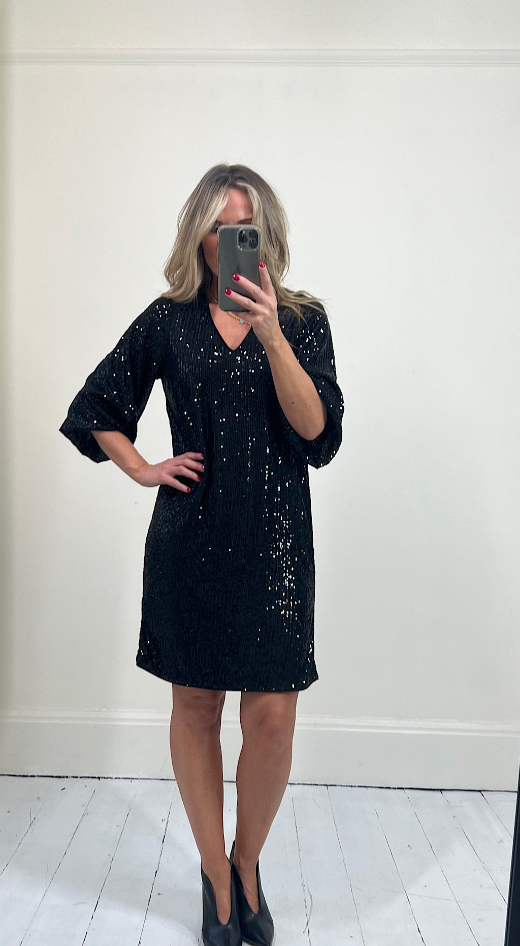 Sandy sequin dress black