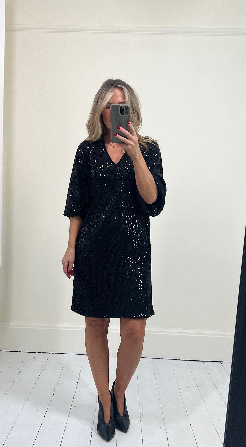 Sandy sequin dress black